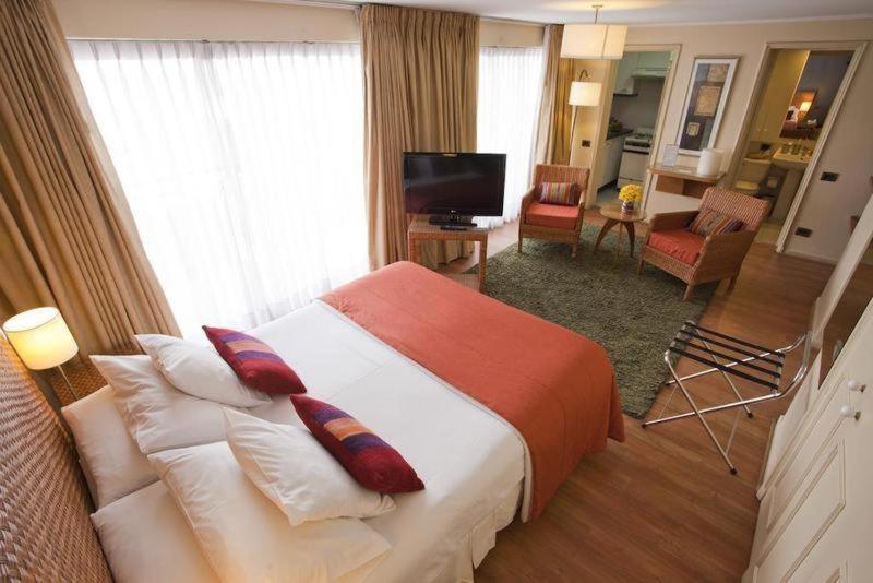 Suites El Golf San Sebastian 2711 Las Condes Santiago Exterior photo